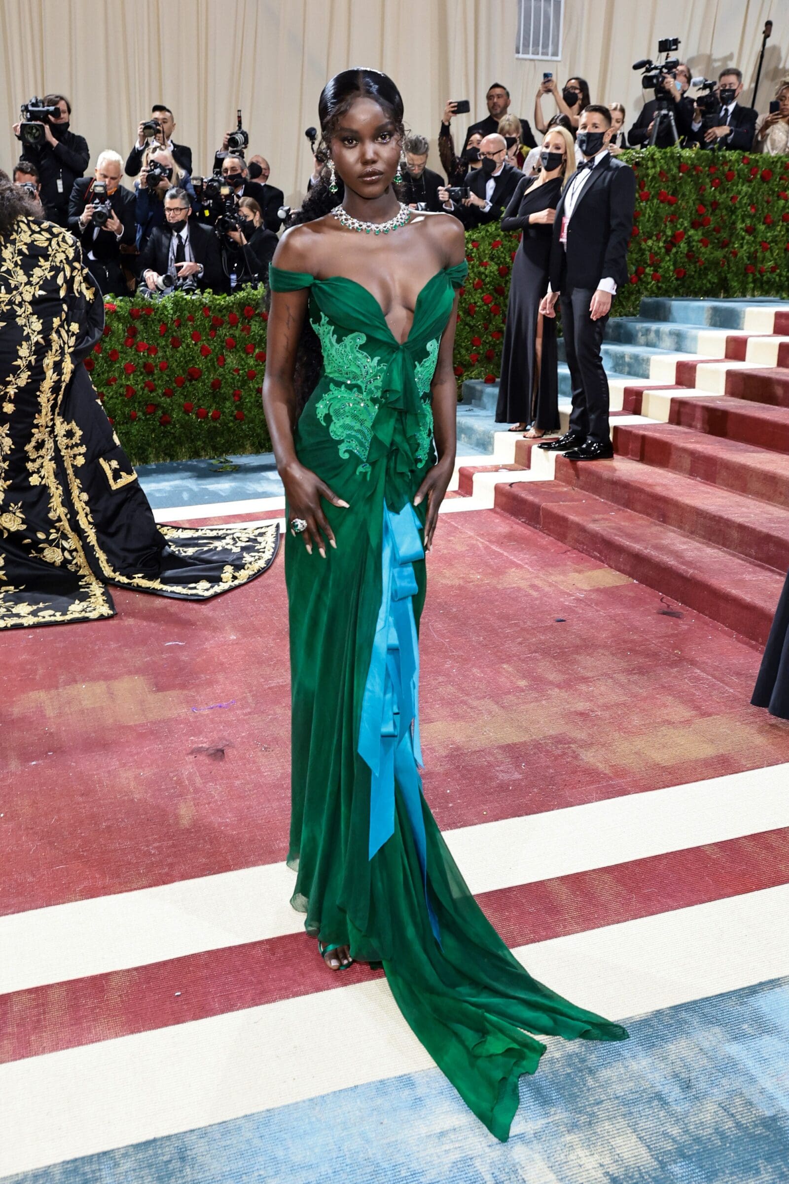 All The Best Vintage Dresses On The Met Gala Red Carpet