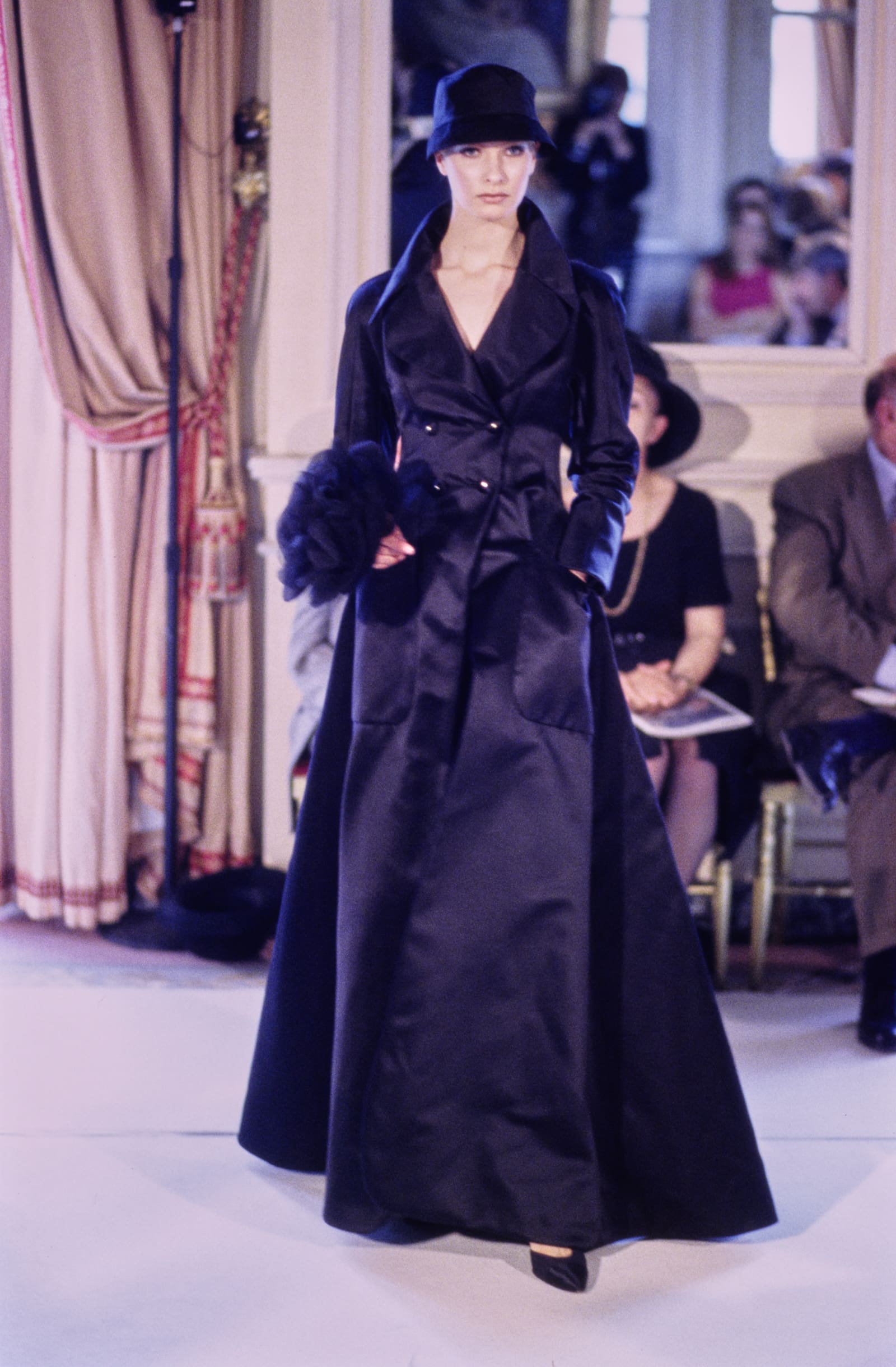 Karl Lagerfeld Chanel Fall 1996 couture