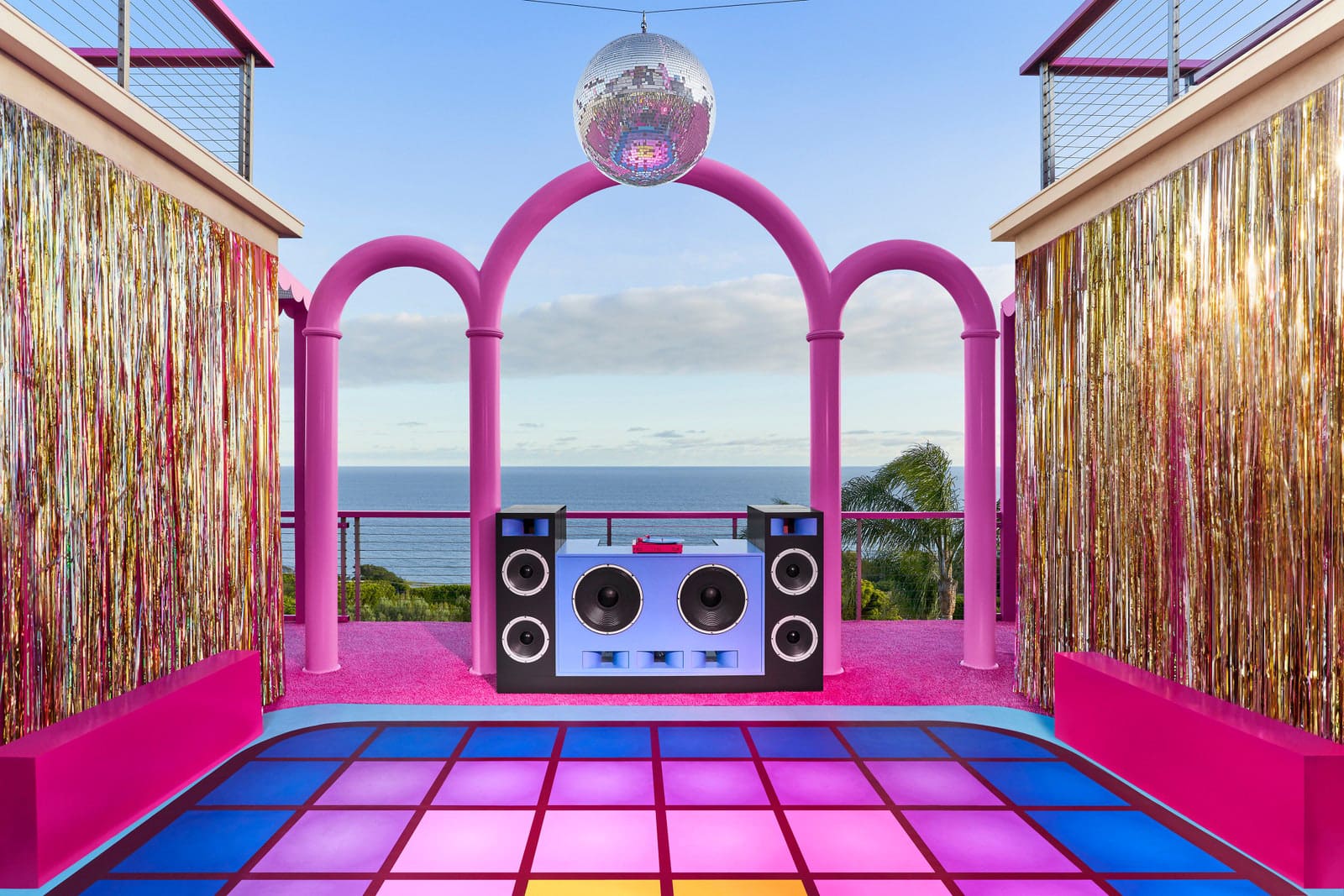 Barbie House Airbnb