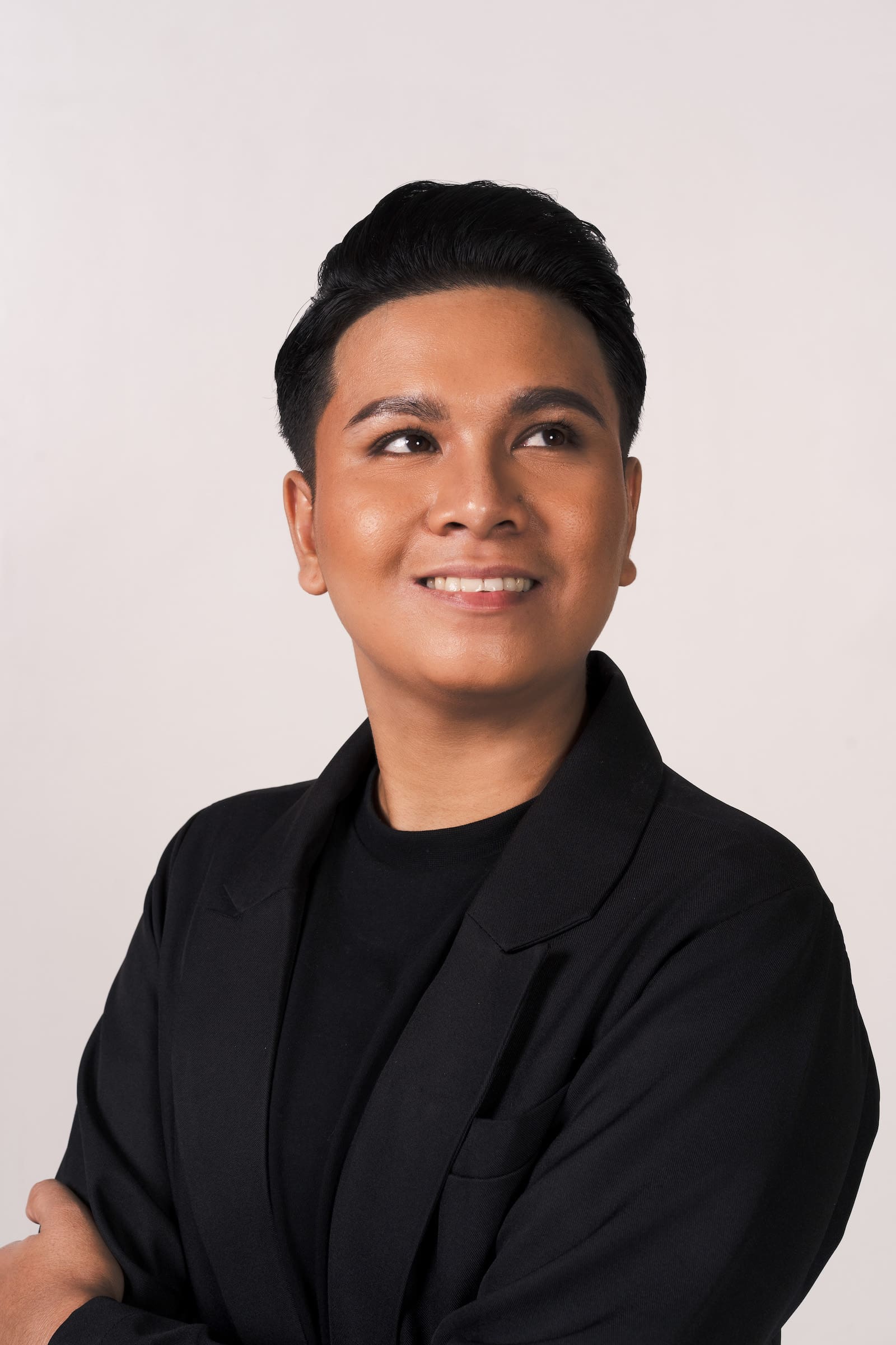 new_lounge_argie | vogue philippines