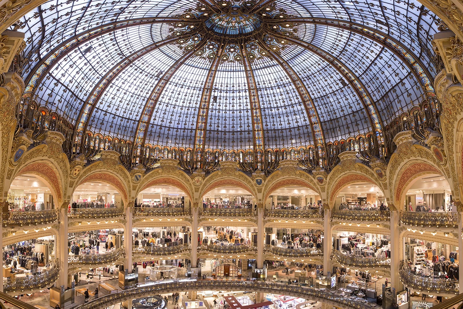mtr_fr_galerieslafayetteparishaussmann_1200x800 | vogue philippines