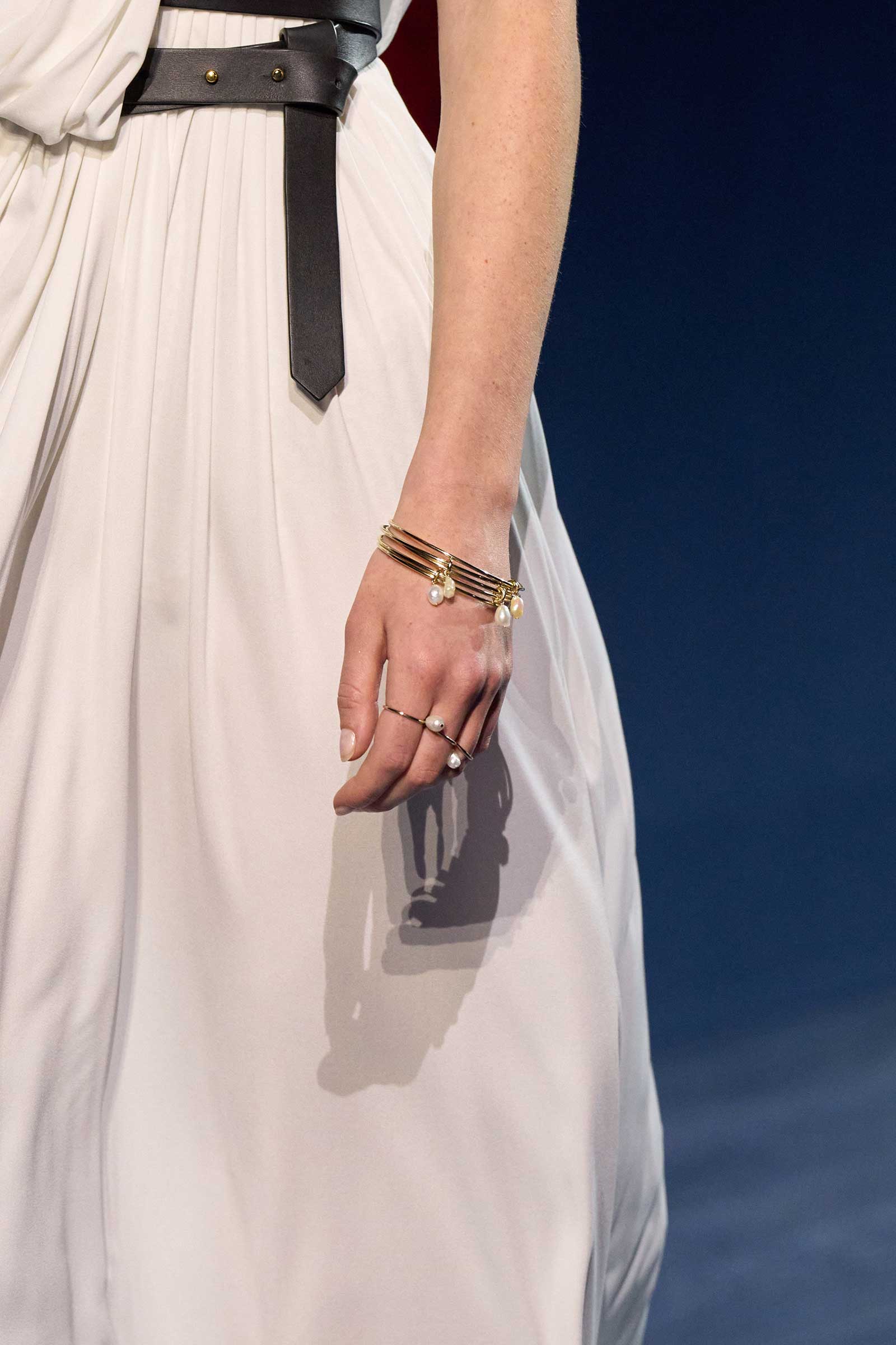 00006-christian-dior-fall-2024-couture-details-credit-gorunway