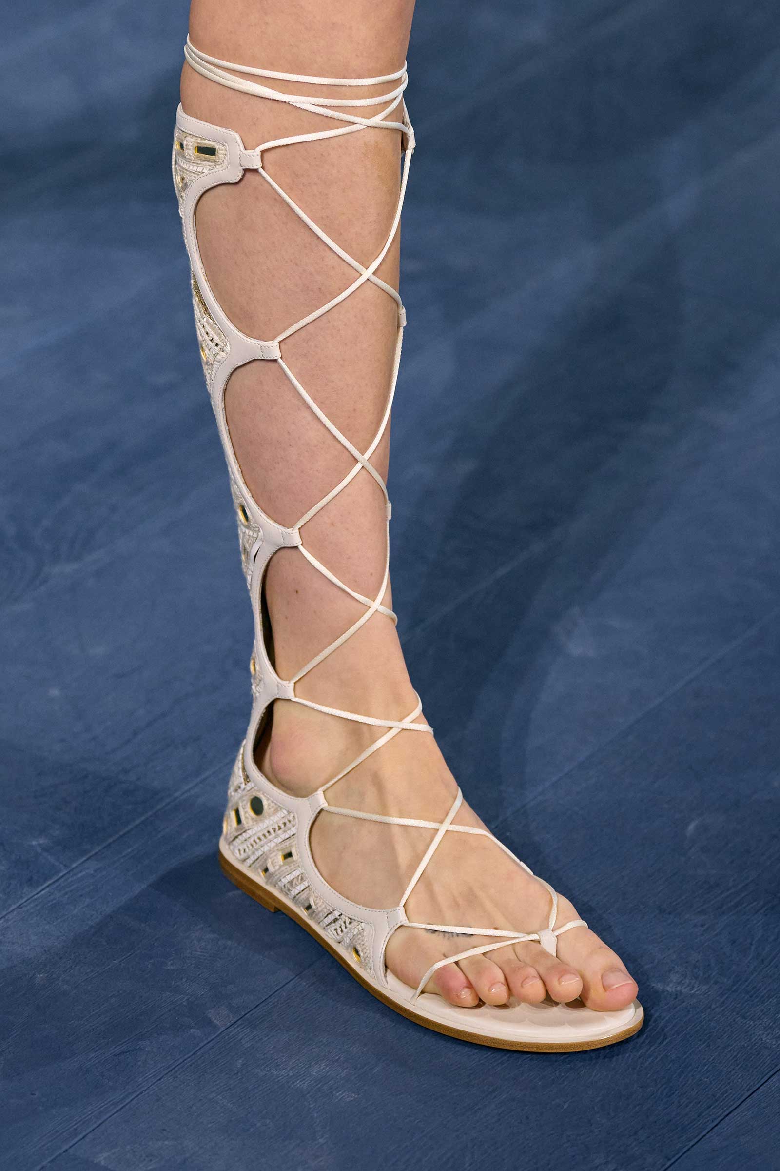 00036-christian-dior-fall-2024-couture-details-credit-gorunway