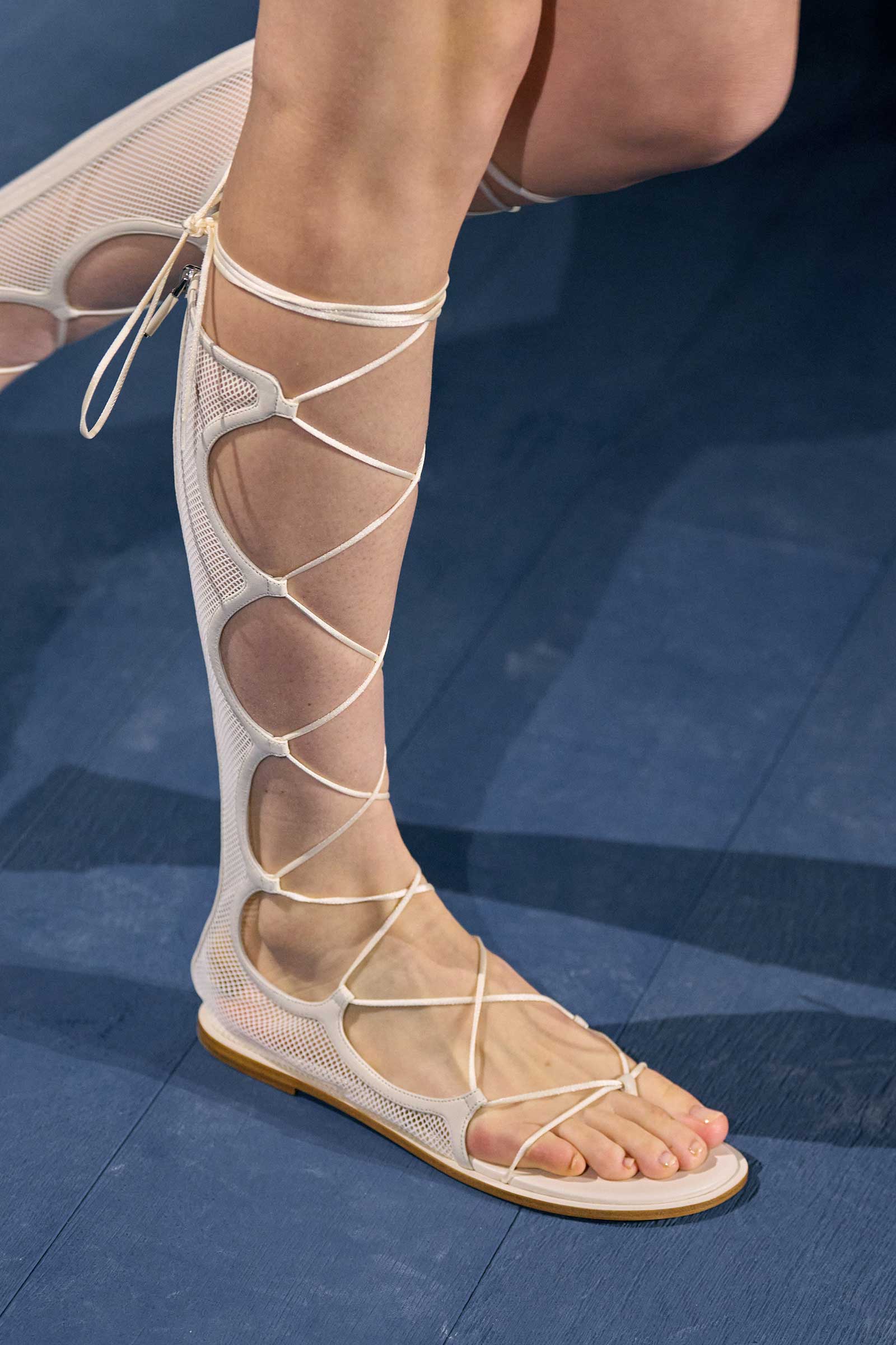 00048-christian-dior-fall-2024-couture-details-credit-gorunway