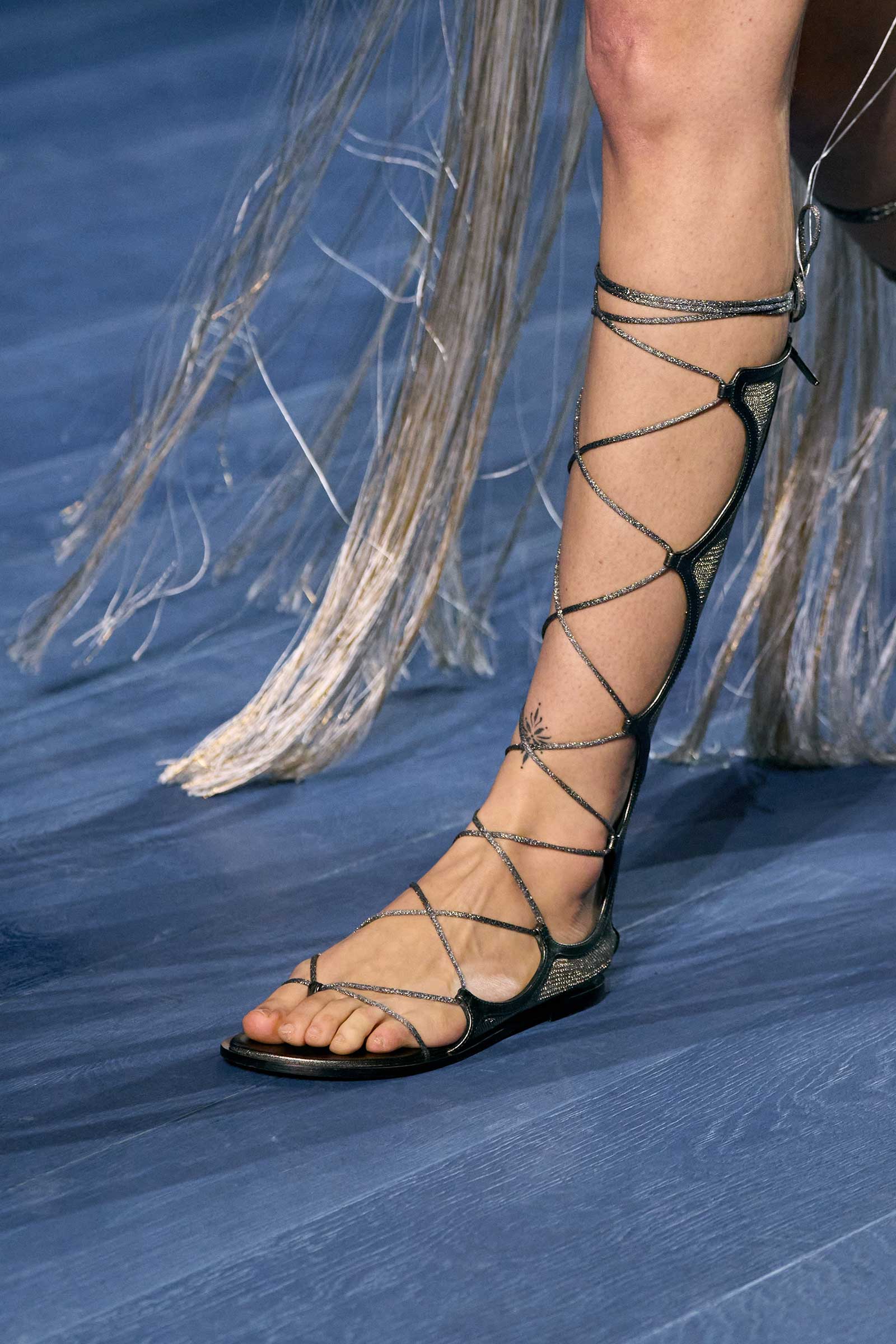 00058-christian-dior-fall-2024-couture-details-credit-gorunway