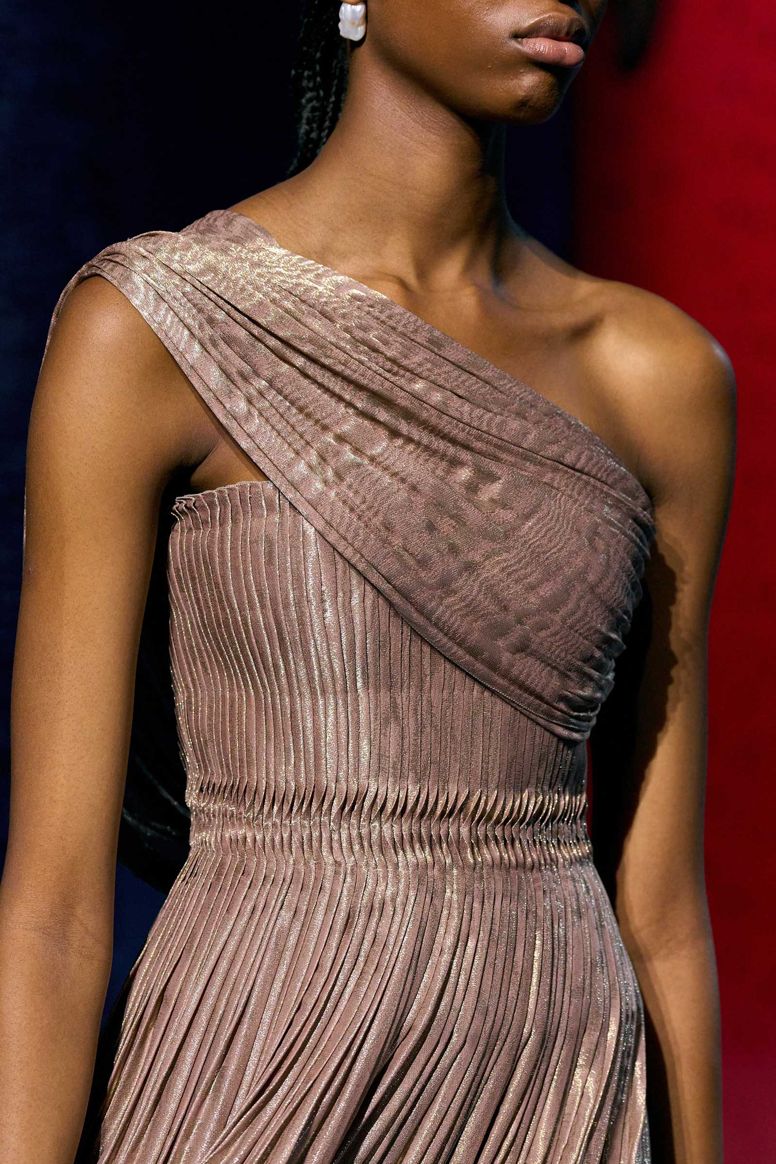 00076-christian-dior-fall-2024-couture-details-credit-gorunway