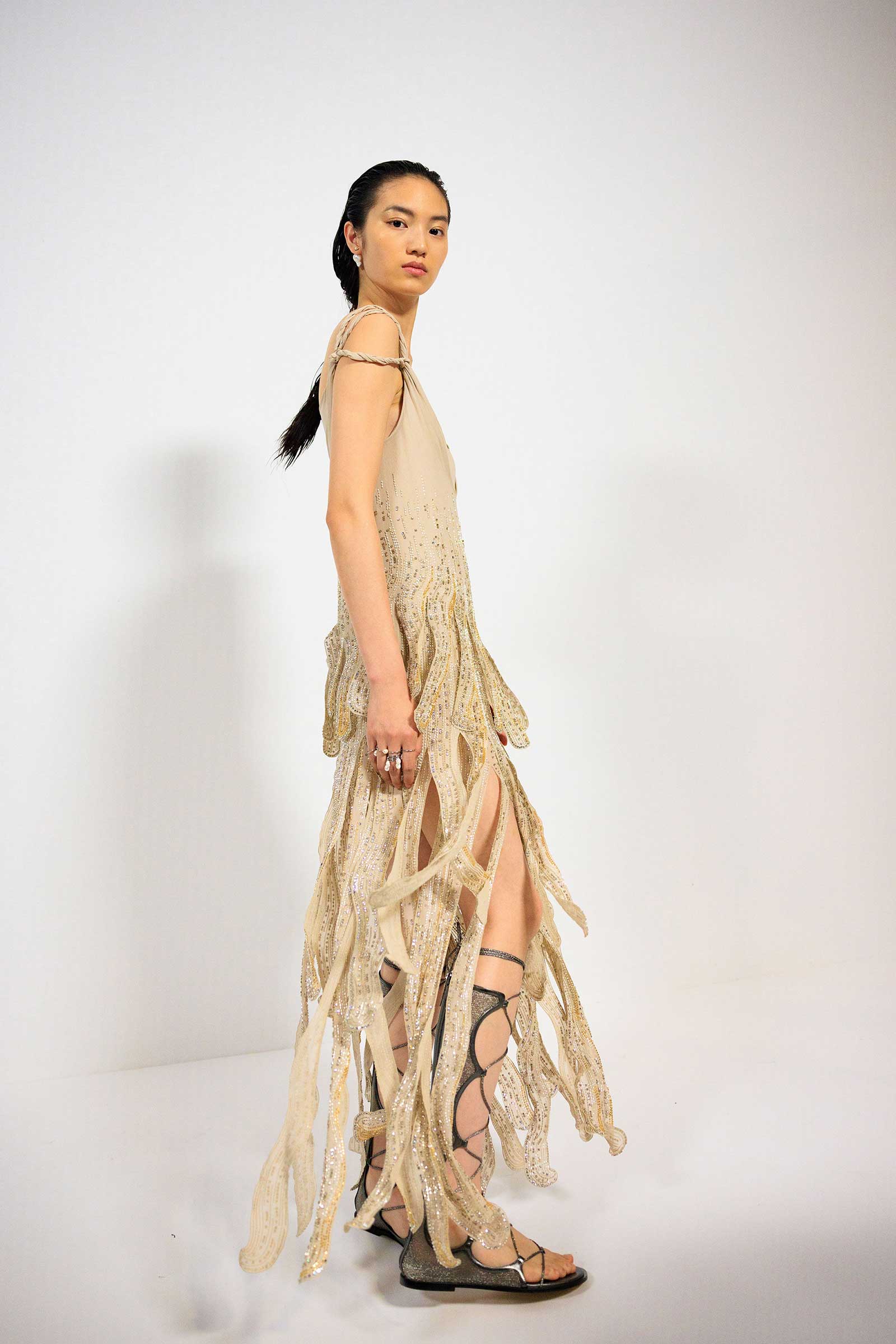 Dior_Couture_FW24_Backstage_AcielleStyleDuMonde-023RZ