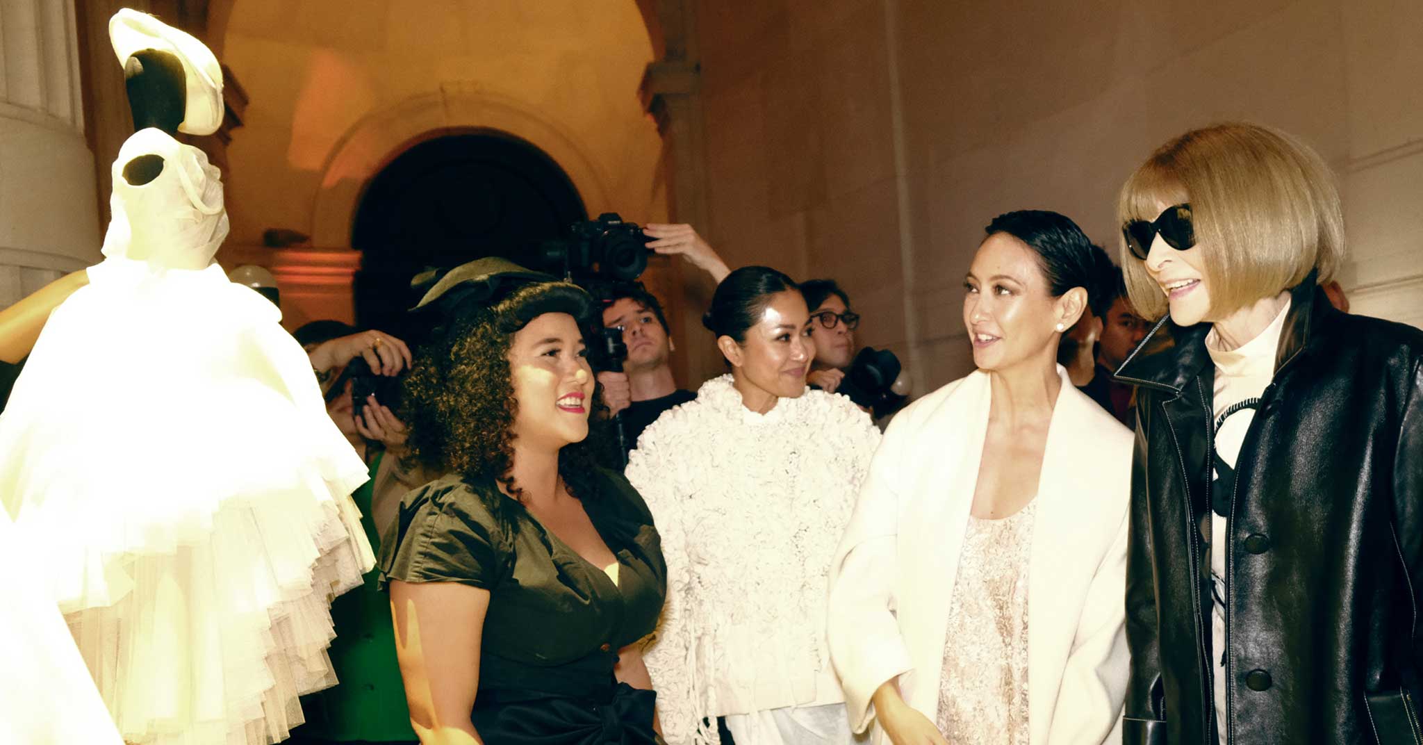 Mich Dulce, Pam Quiñones, Bea Valdes, and Anna Wintour at Vogue Threads