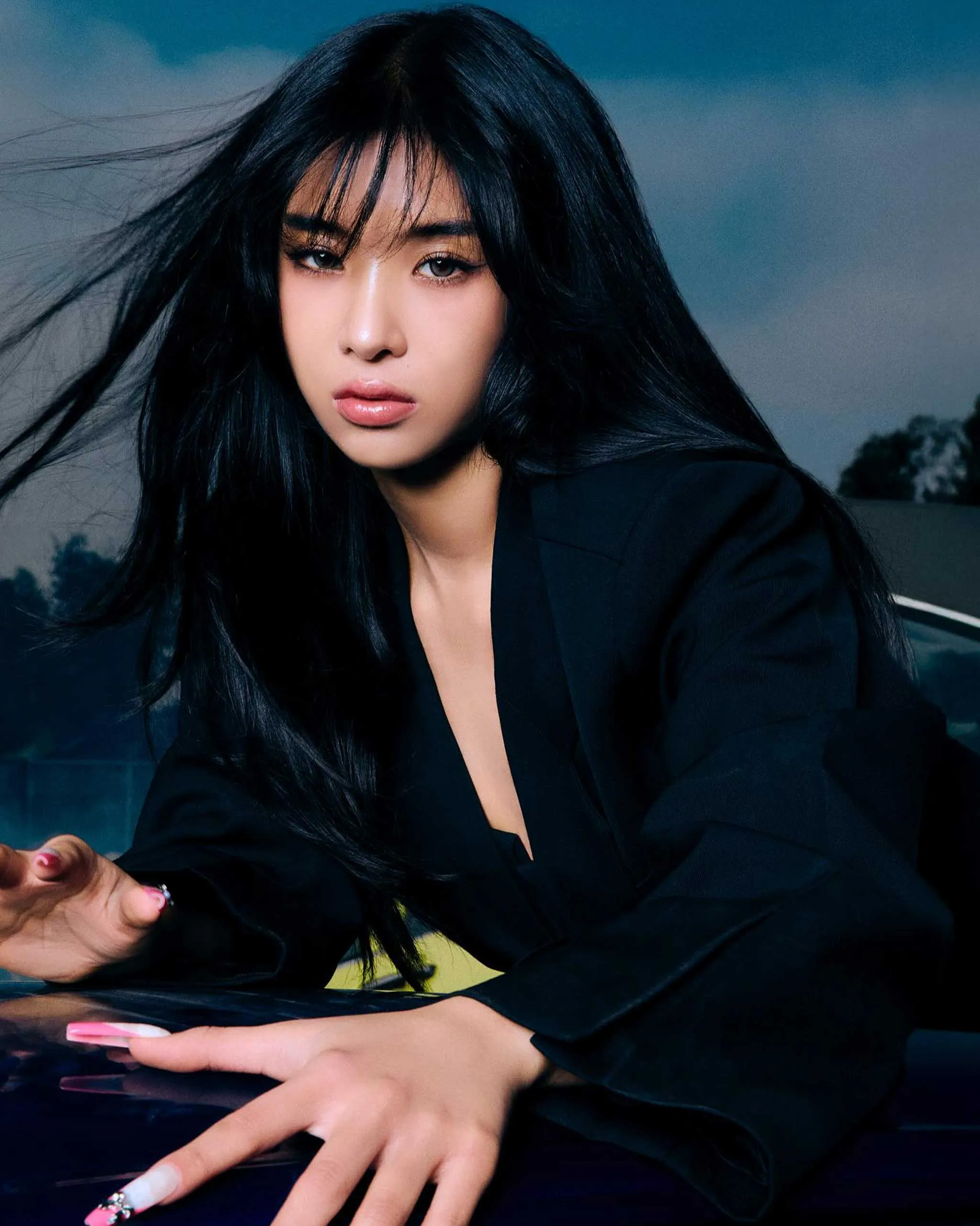 sophia laforteza glossy lip trend katseye